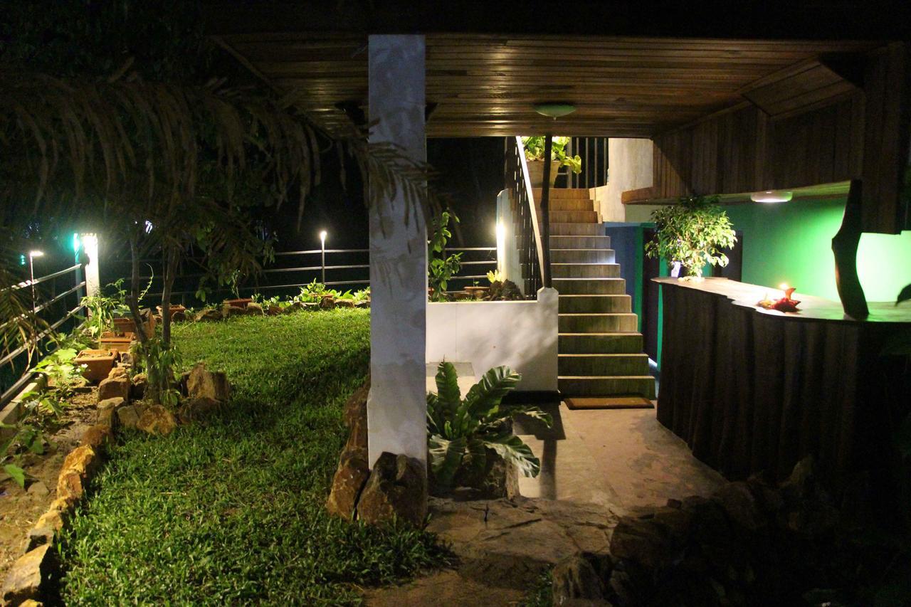 Yalabnb Tissamaharama Exterior photo